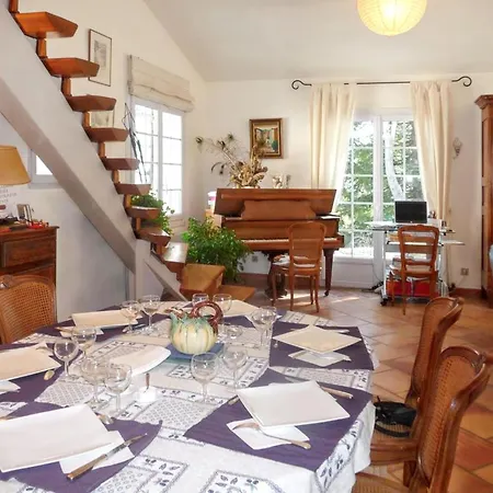 élégante à Avec Piscine Privée Et Jacuzzi Villa