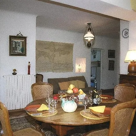 Villa élégante à Avec Piscine Privée Et Jacuzzi Céreste