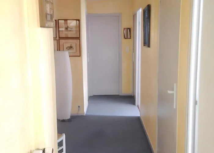 Elegante A Avec Piscine Privee Et Jacuzzi וילה