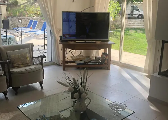 Elegante A Avec Piscine Privee Et Jacuzzi *